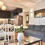 Apartment Parisnicostay - Cosy 4 Bedrooms Flat Seine River